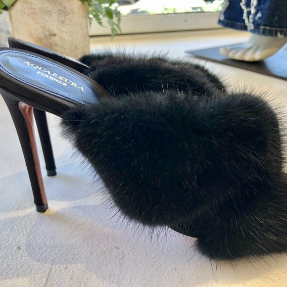 Amazing Vero Cuoio Fur Heels - Picture 2 of 5